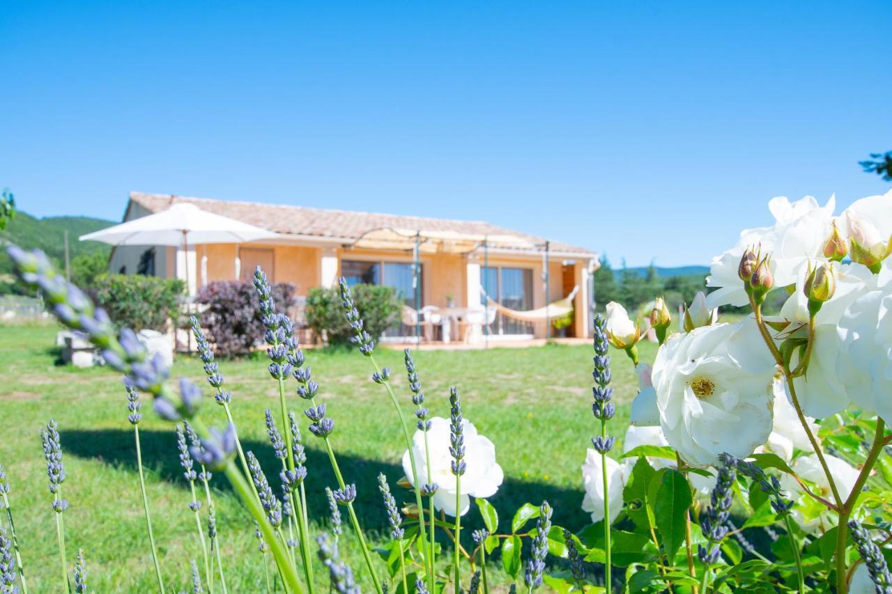 La Bastide Des Bourguets Adults Only, Mont Ventoux Bed & Breakfast Sault-de-Vaucluse Bilik gambar