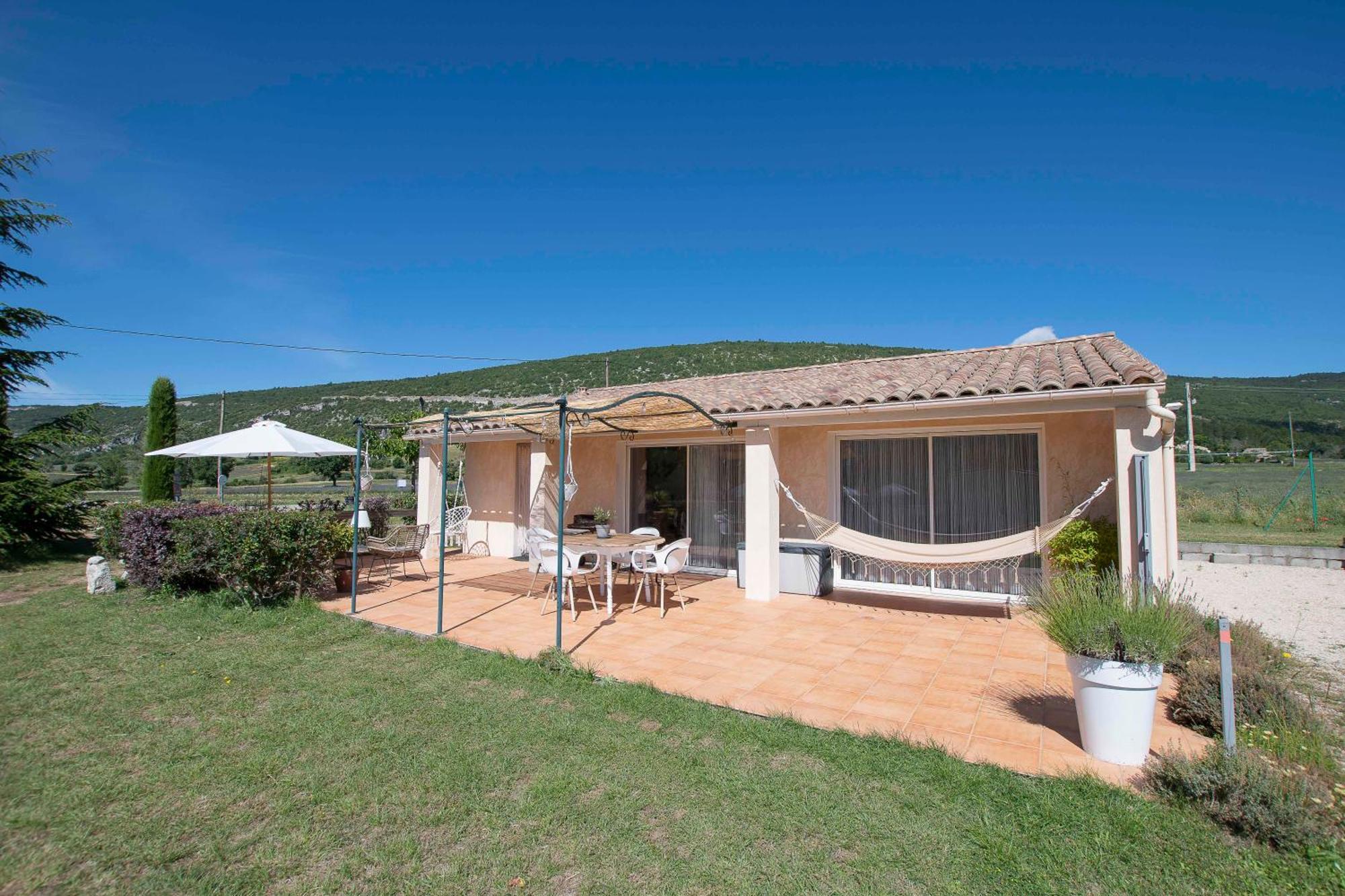 La Bastide Des Bourguets Adults Only, Mont Ventoux Bed & Breakfast Sault-de-Vaucluse Bilik gambar
