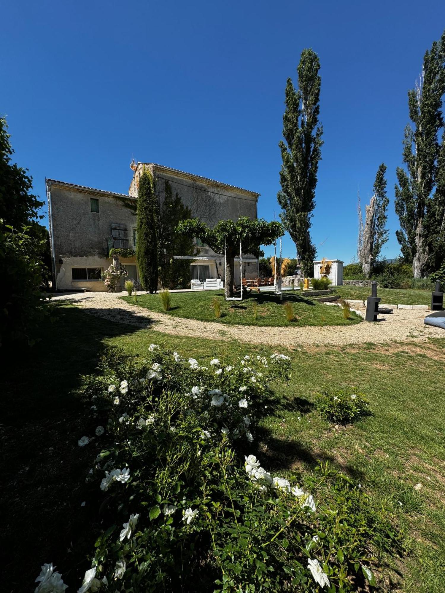 La Bastide Des Bourguets Adults Only, Mont Ventoux Bed & Breakfast Sault-de-Vaucluse Bilik gambar